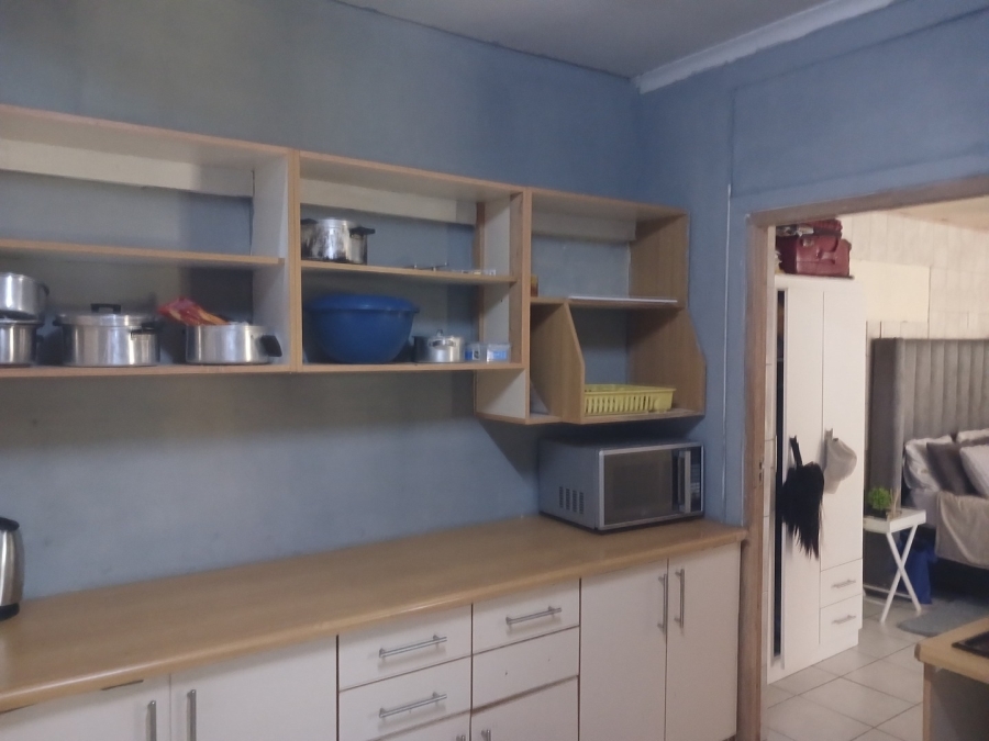 6 Bedroom Property for Sale in Southernwood Eastern Cape